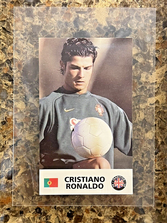 Cristiano Ronaldo RC 2004 UK Traditions Football World Stars SUPER RARE ROOKIE